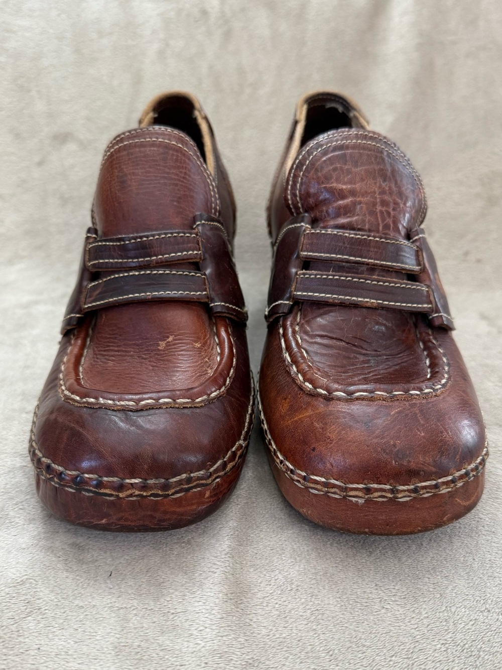 * Vintage Leather Chunky Heel Loafers Bold Stitching - Picture 1 of 12